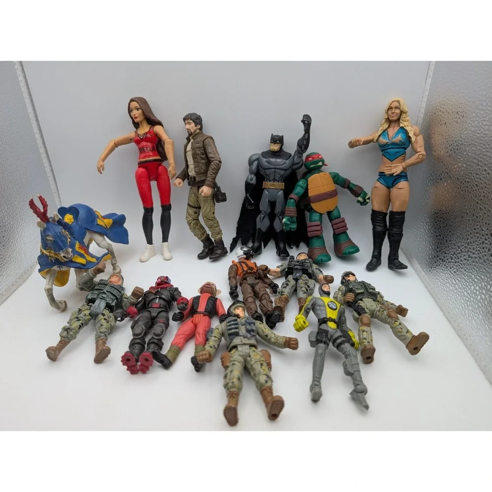 WWE Star Wars‎ G.I Joe Fortnight Batman Ninja Turtles Action Figures Lot Of 14